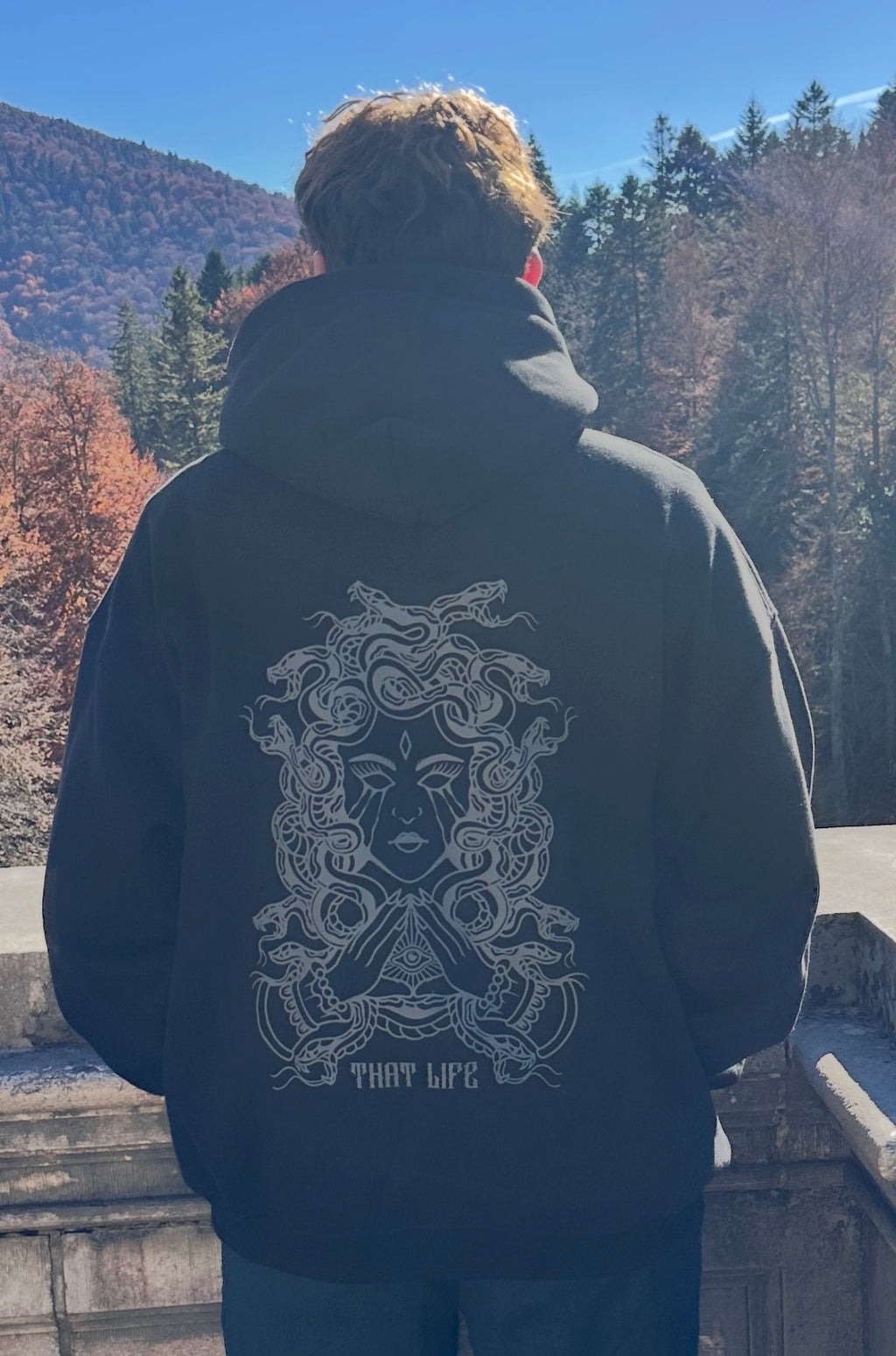 Nvr Sttl Medusa Puff Print Oversized Hoodie